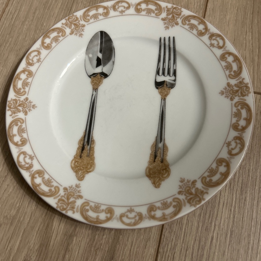 Email de Limoges 7 1/2” round plate.  Hand Decorated. Artist Marino